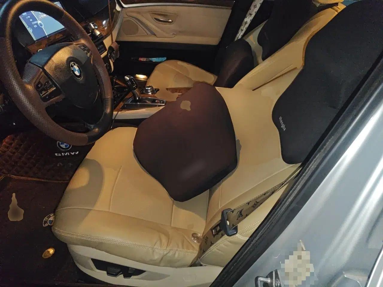 BMW 5 Series 2011 528Li Leading Model — миниатюра 15