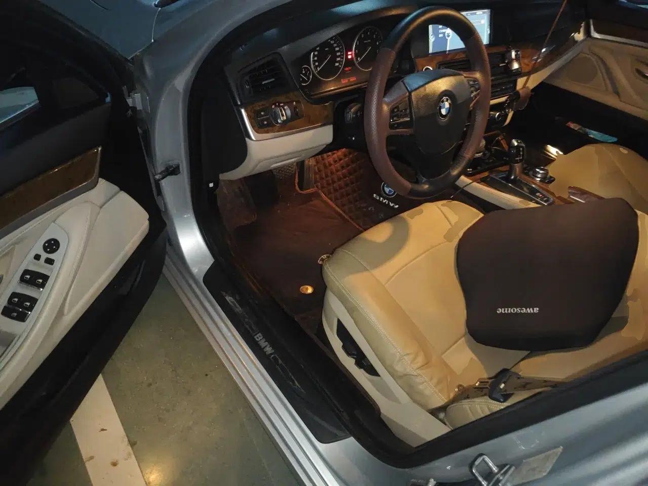 BMW 5 Series 2011 528Li Leading Model — миниатюра 16