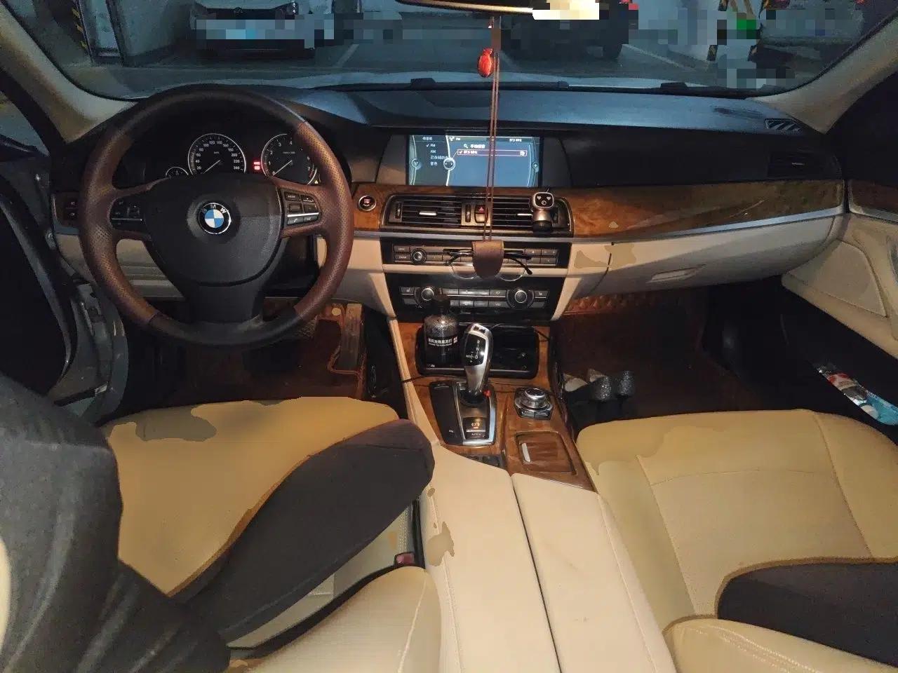 BMW 5 Series 2011 528Li Leading Model — миниатюра 9