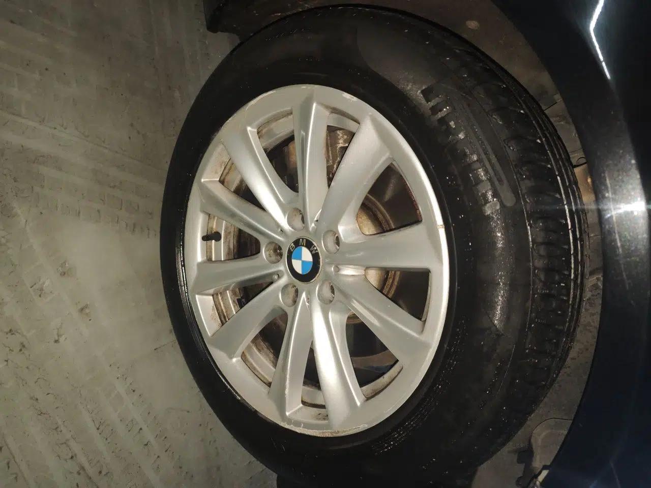 BMW 5 Series 2011 523Li Luxury Model — миниатюра 8