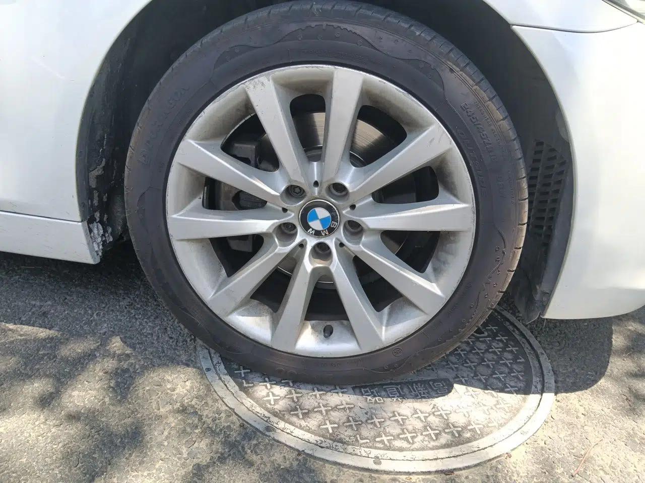 BMW 5 Series 2014 528Li Leading Model — миниатюра 8