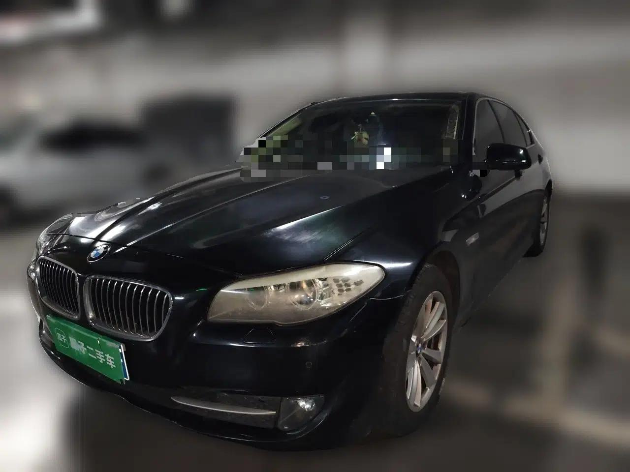 BMW 5 Series 2013 525Li Luxury Model — миниатюра 1