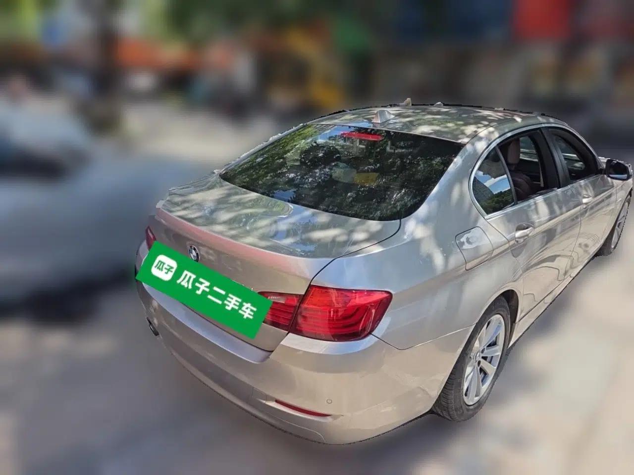 BMW 5 Series 2017 520Li Elegant Edition — миниатюра 6