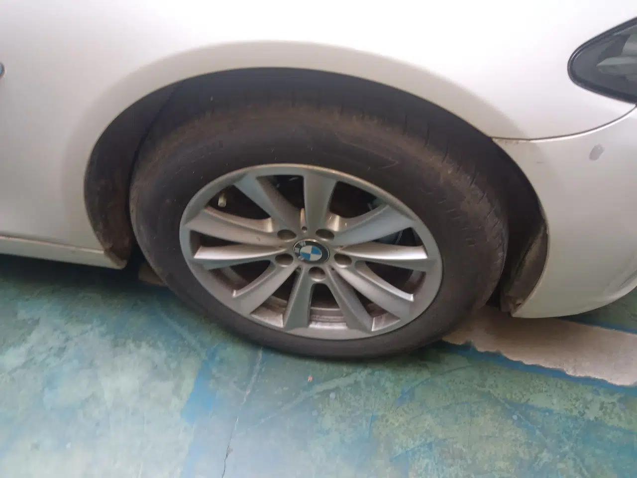 BMW 5 Series 2015 520i Elegant Edition — миниатюра 8