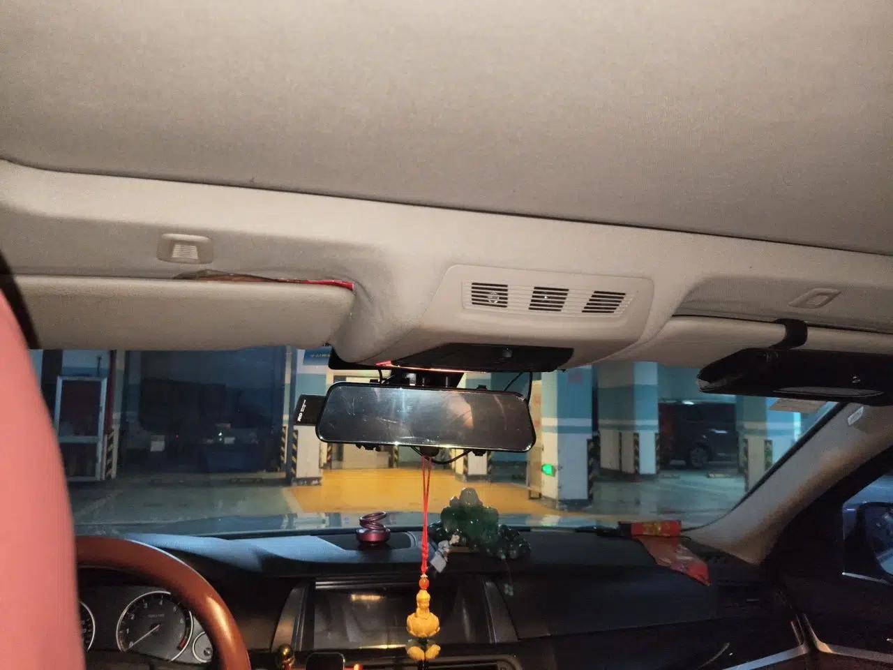 BMW 5 Series 2014 520Li Elegant Model — миниатюра 18