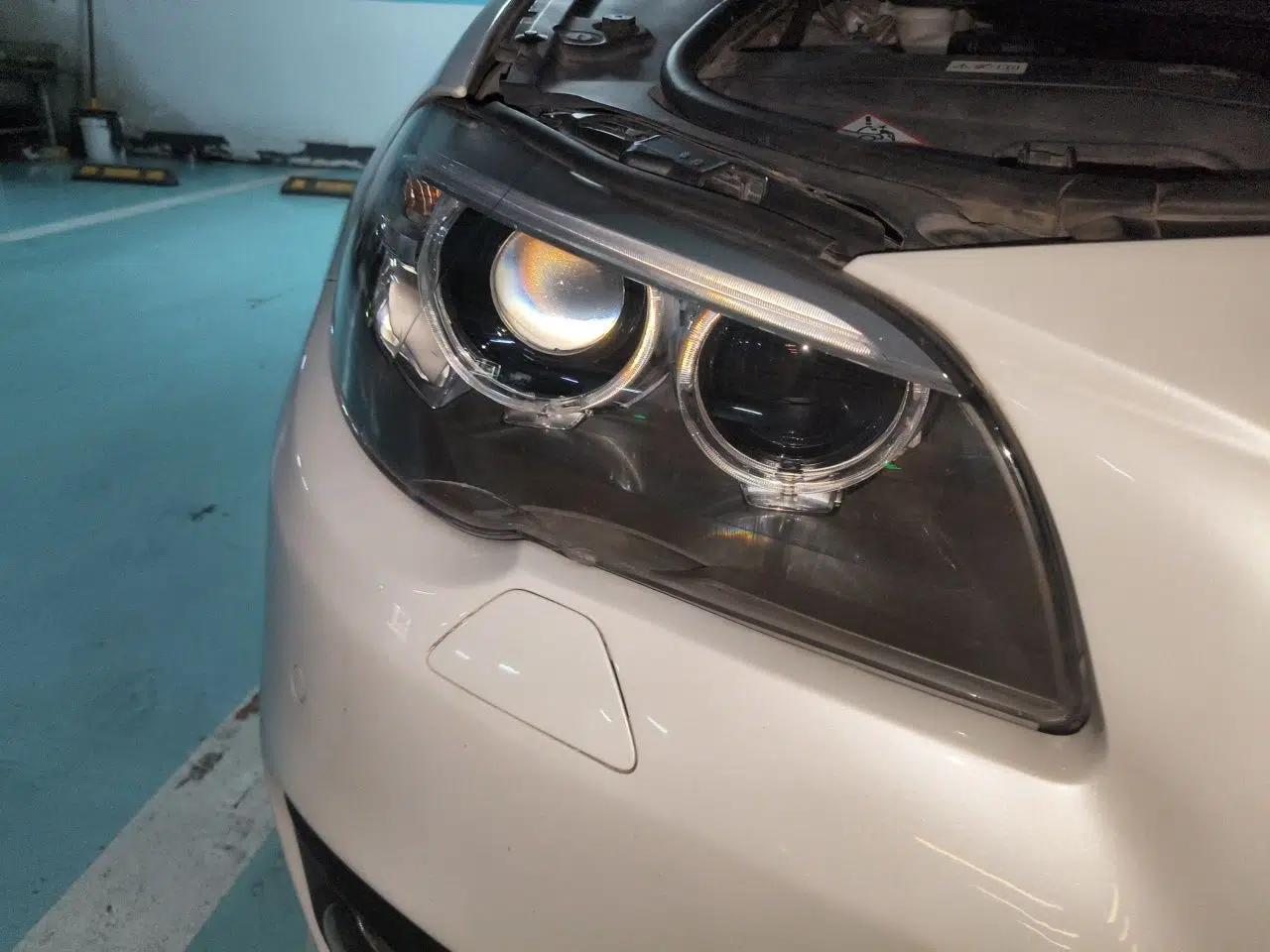 BMW 5 Series 2014 520Li Elegant Model — миниатюра 7