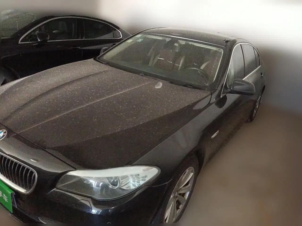 BMW 5 Series 2011 523Li Leading Model — миниатюра 1