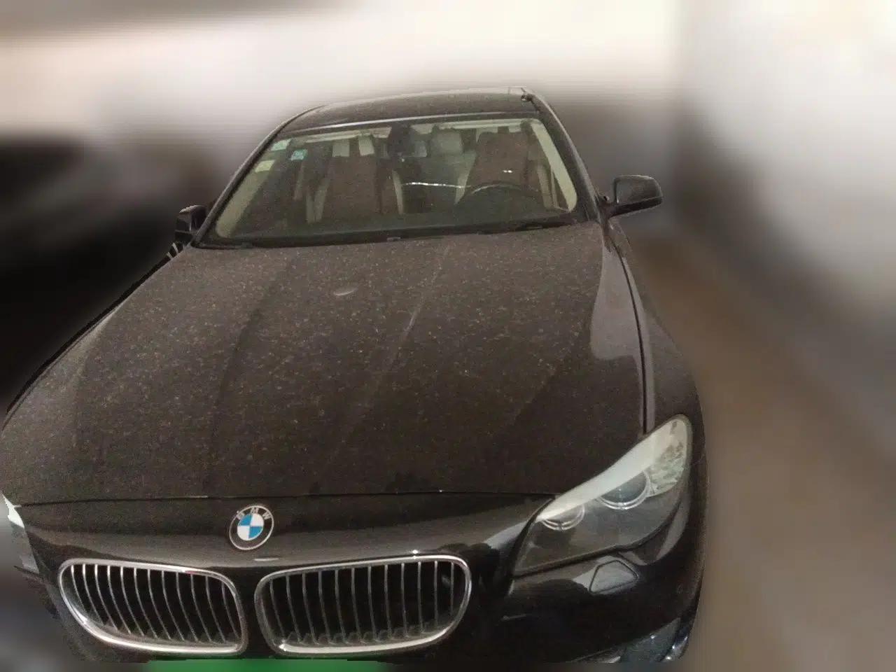 BMW 5 Series 2011 523Li Leading Model — миниатюра 2