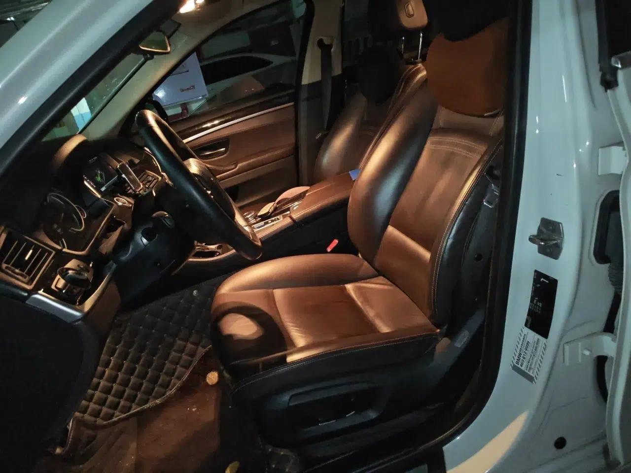 BMW 5 Series 2017 525Li Luxury Design Package — миниатюра 15