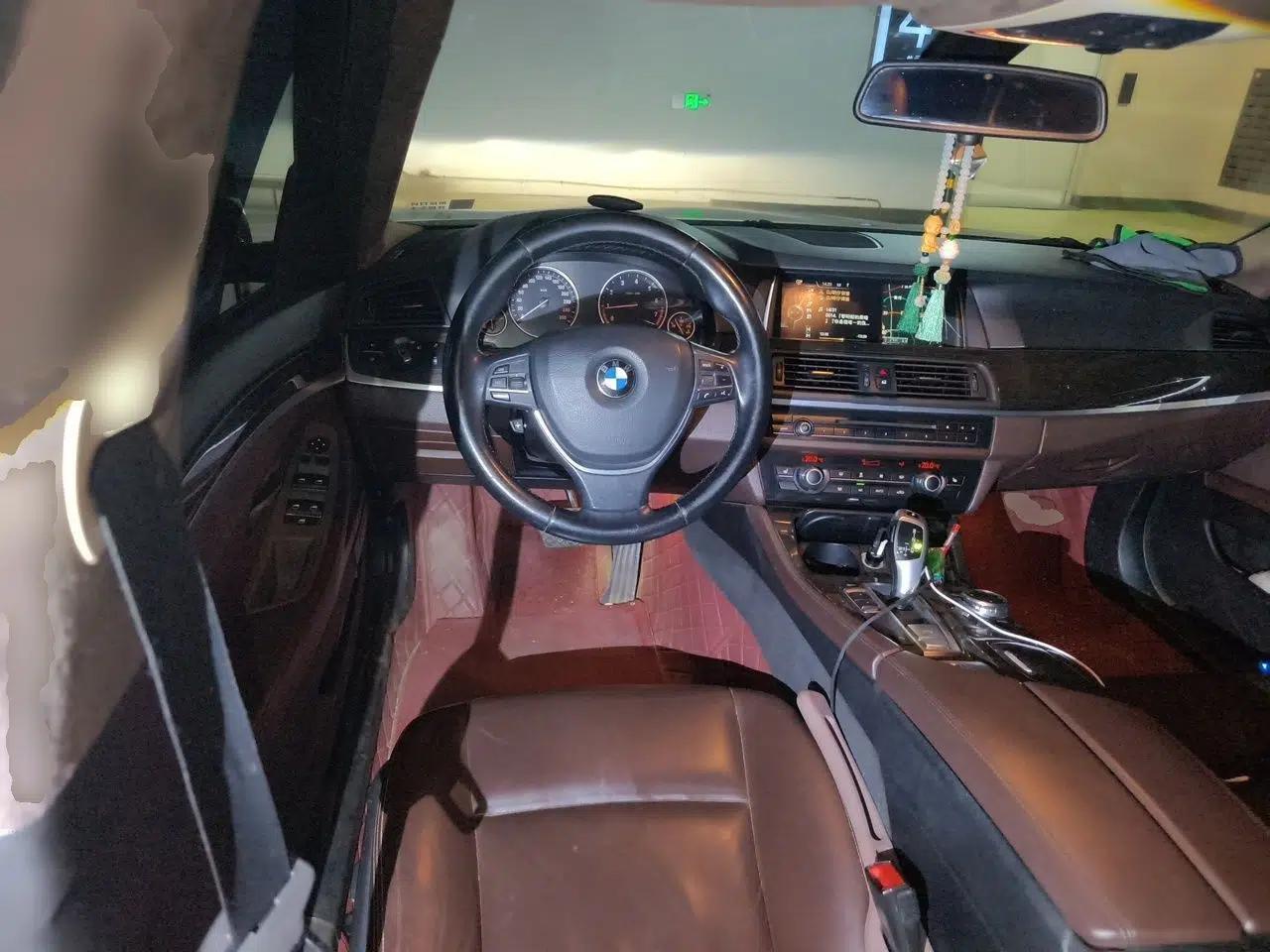 BMW 5 Series 2014 525Li Luxury Design Package — миниатюра 10