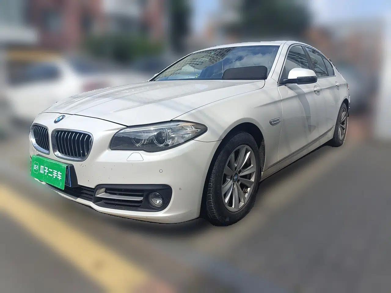 BMW 5 Series 2014 520i Elegant Edition — миниатюра 1
