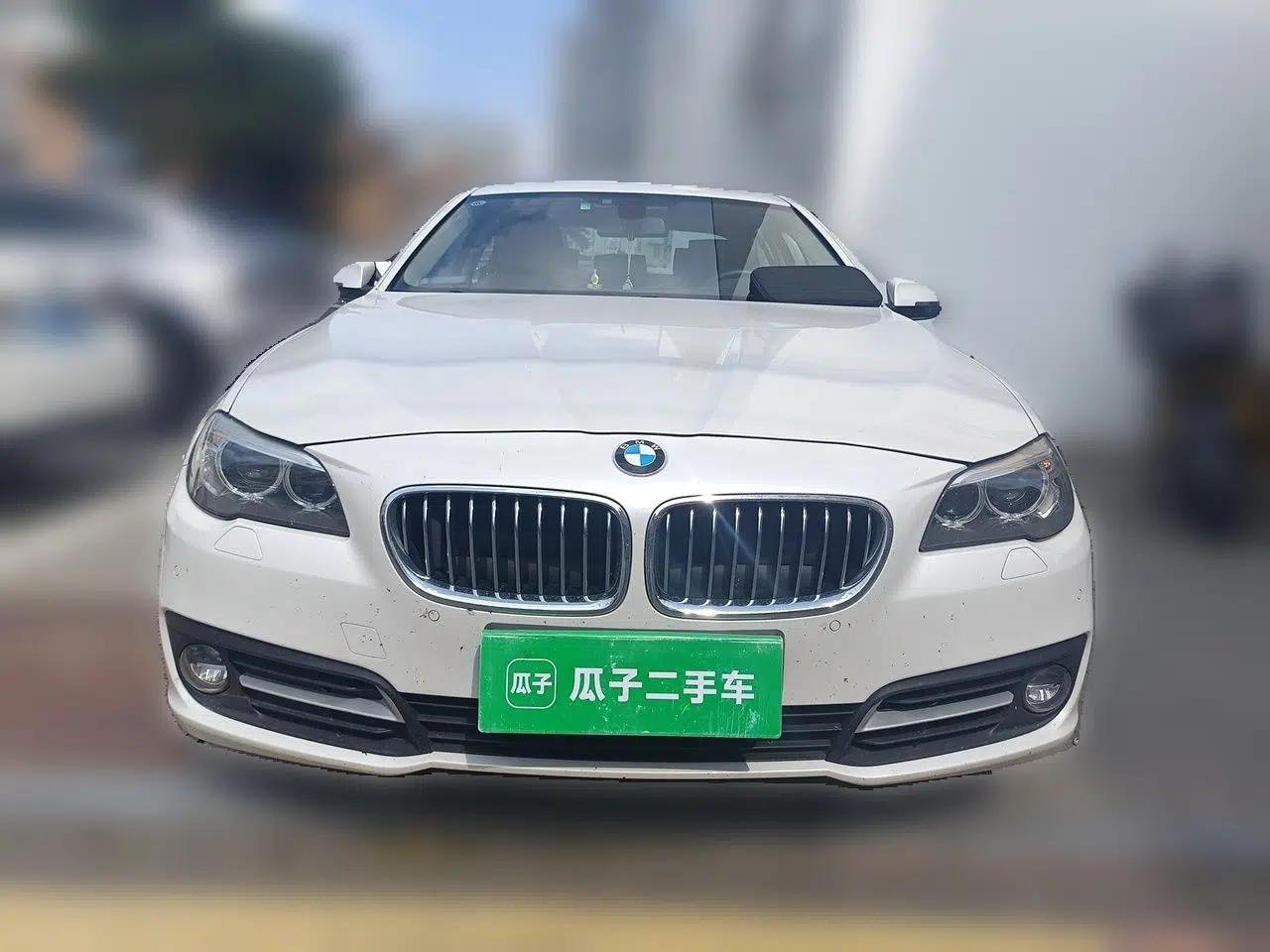 BMW 5 Series 2014 520i Elegant Edition — миниатюра 2