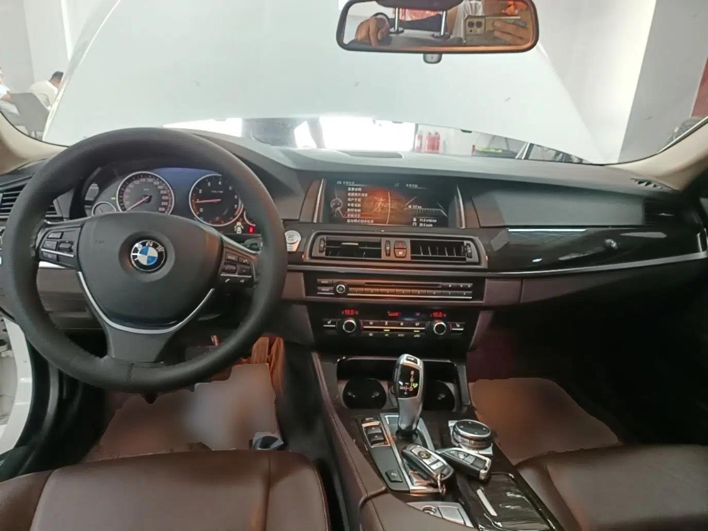 BMW 5 Series 2017 525Li Luxury Design Package — миниатюра 17