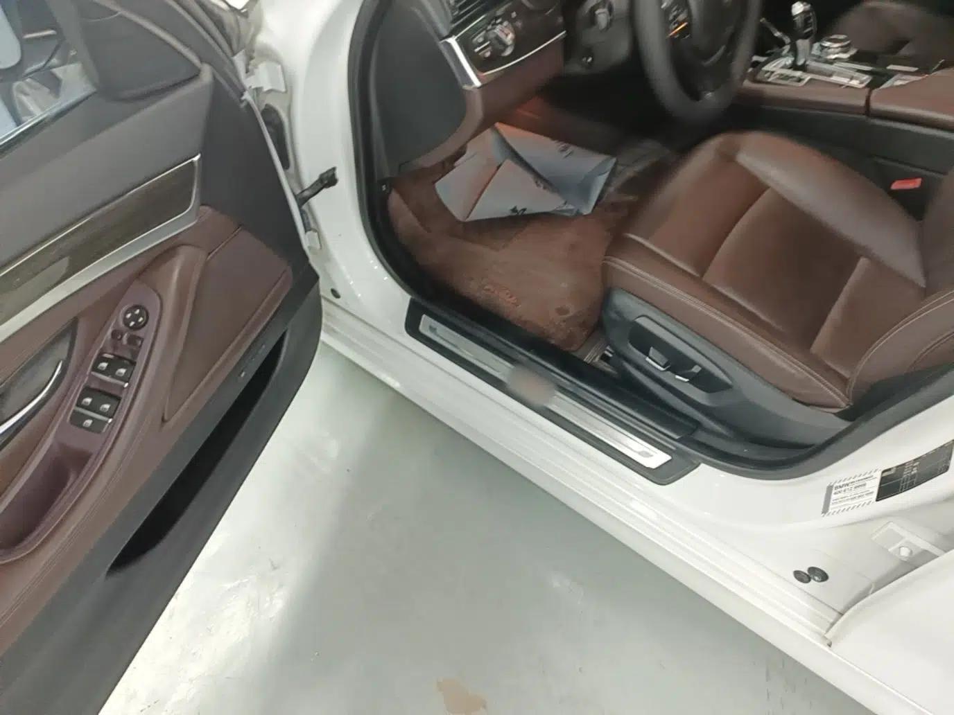 BMW 5 Series 2017 525Li Luxury Design Package — миниатюра 23