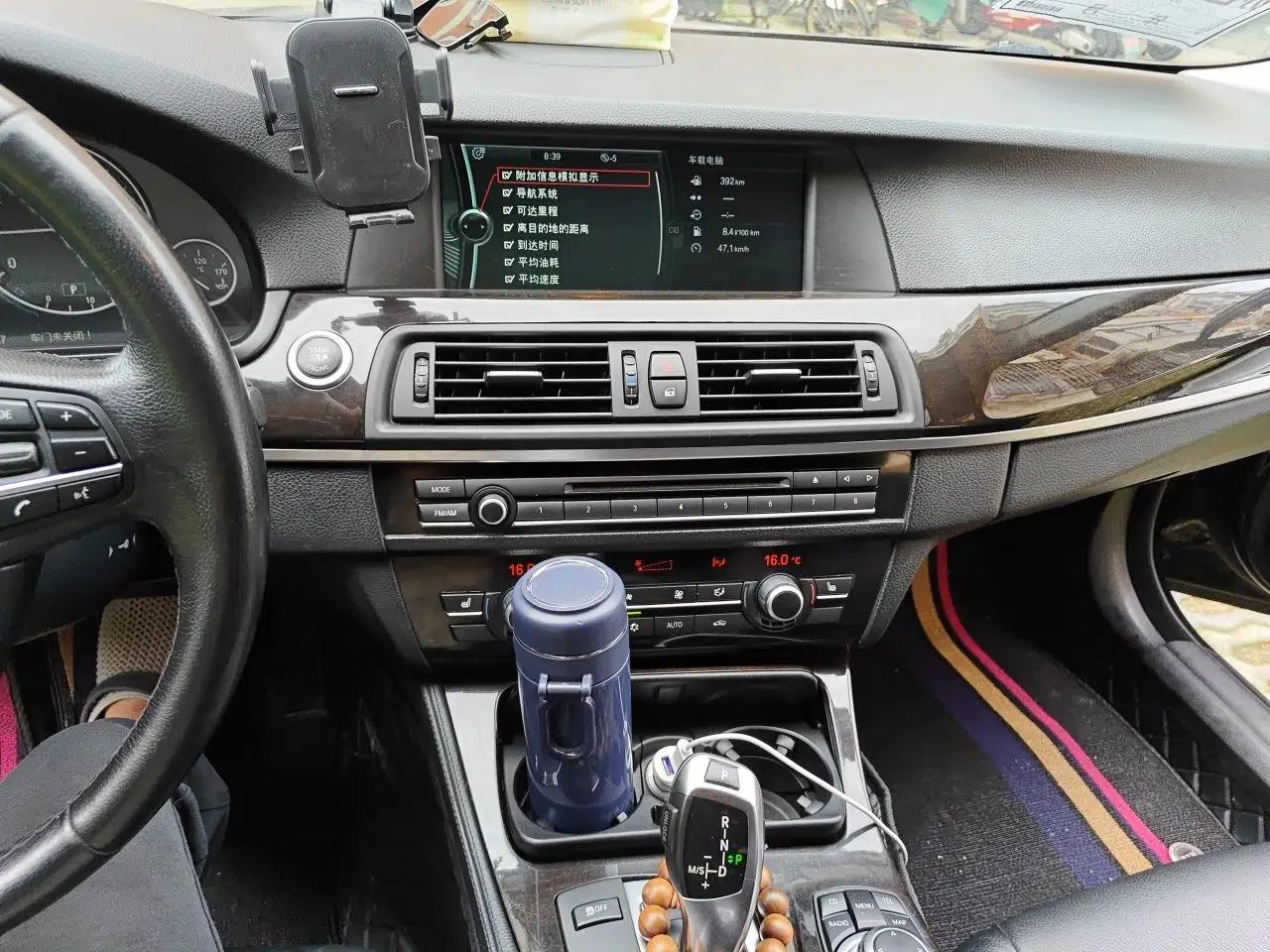 BMW 5 Series 2011 523Li Leading Model — миниатюра 13