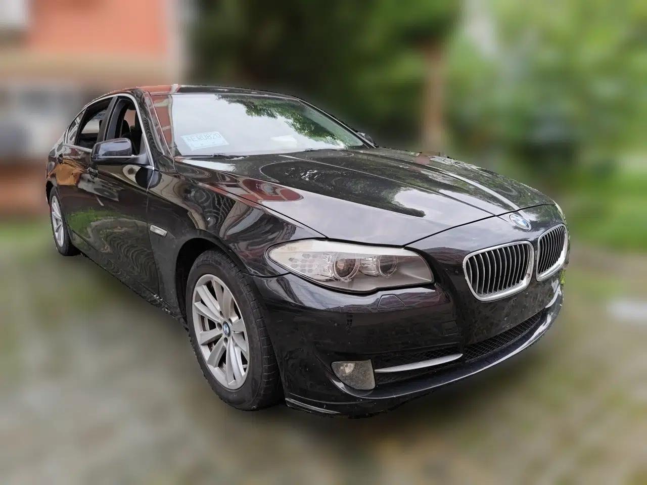 BMW 5 Series 2011 523Li Leading Model — миниатюра 3