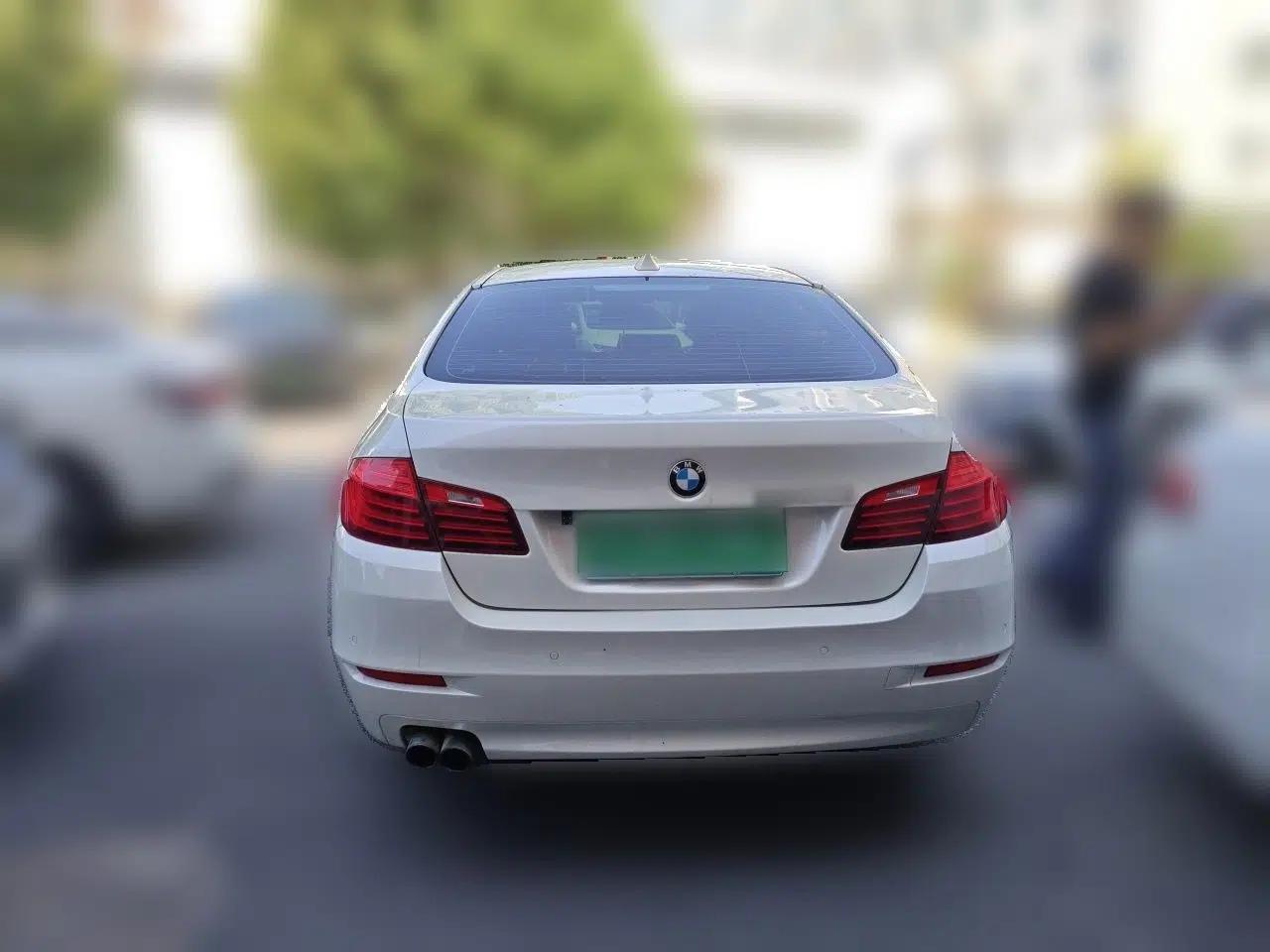 BMW 5 Series 2017 520Li Elegant Edition — миниатюра 5