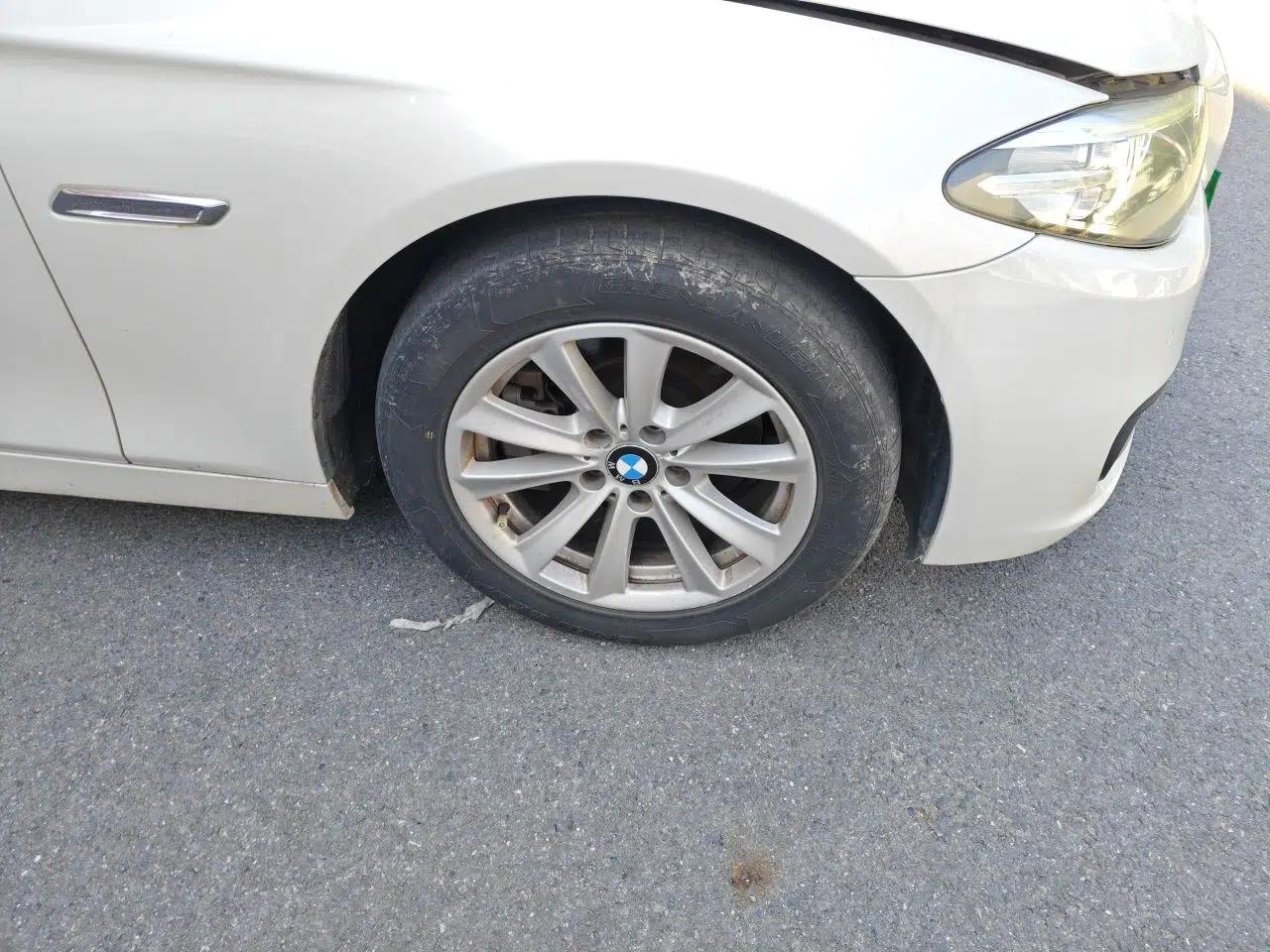 BMW 5 Series 2017 520Li Elegant Edition — миниатюра 8