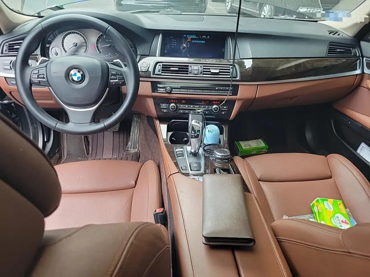 BMW 5 Series 2015 535Li Leading Model — миниатюра 6