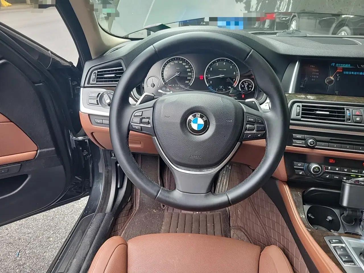 BMW 5 Series 2015 535Li Leading Model — миниатюра 7