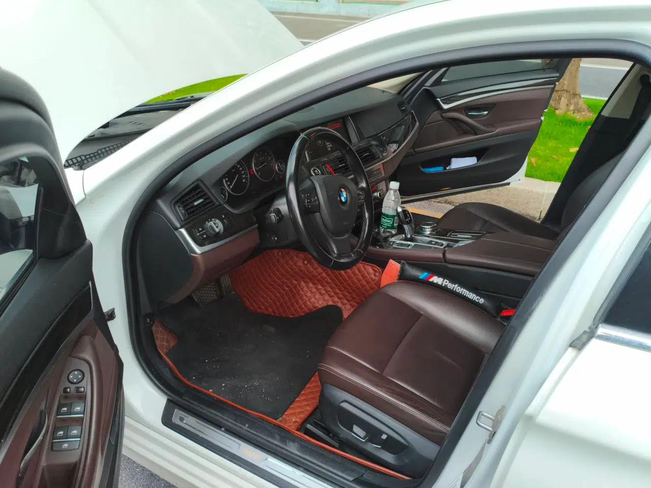 BMW 5 Series 2017 525Li Luxury Design Package — миниатюра 16