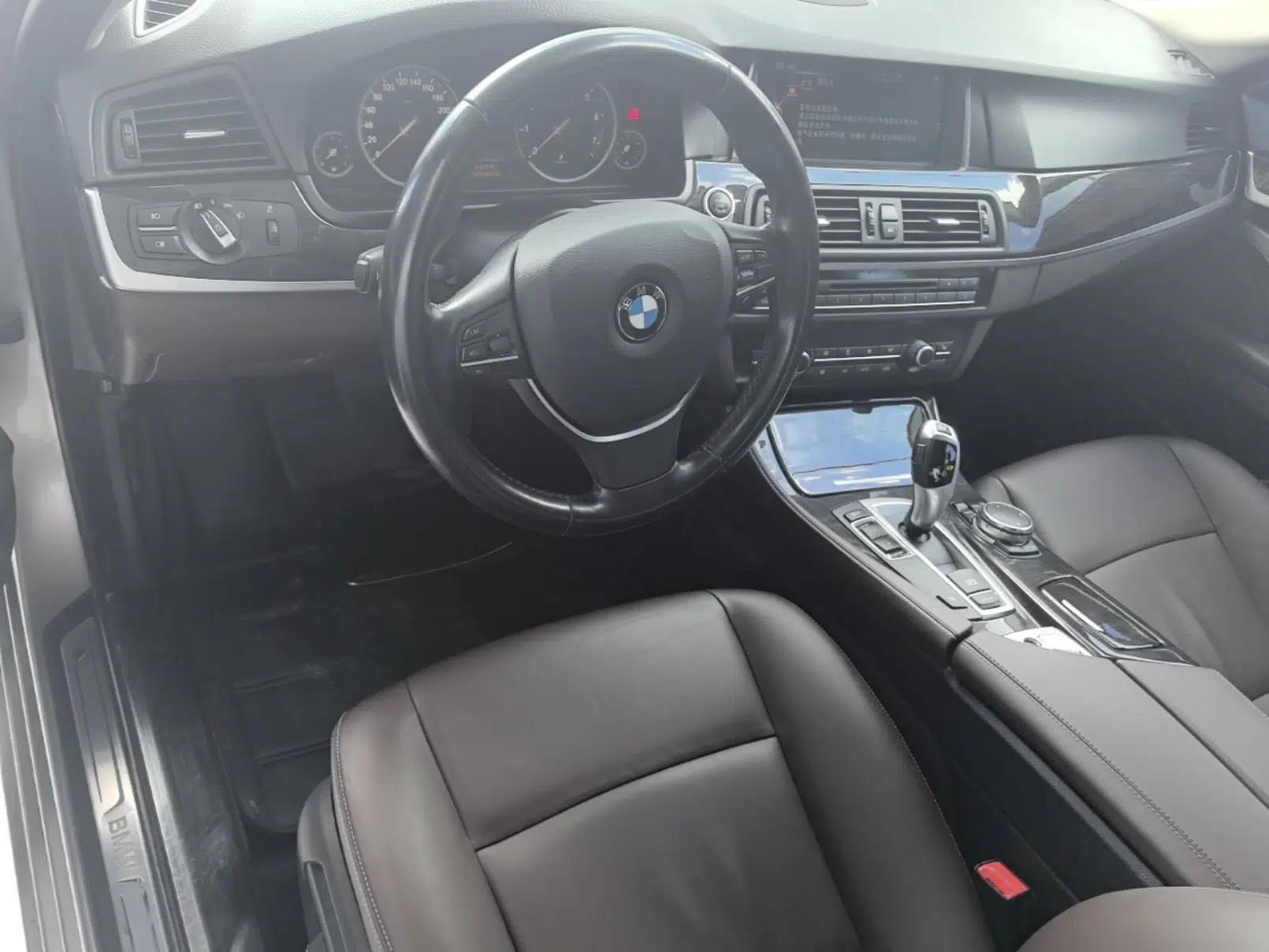 BMW 5 Series 2017 525Li Luxury Design Package — миниатюра 12