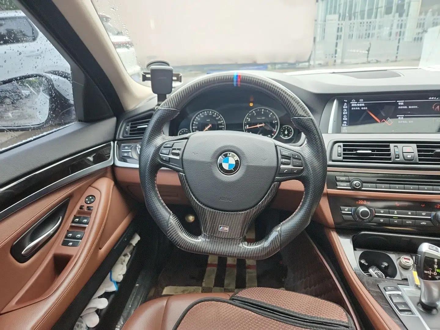 BMW 5 Series 2014 525Li Leading Model — миниатюра 10