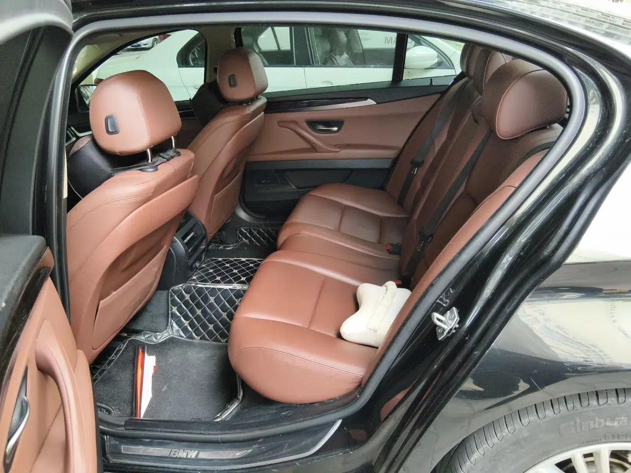 BMW 5 Series 2014 525Li Leading Model — миниатюра 17