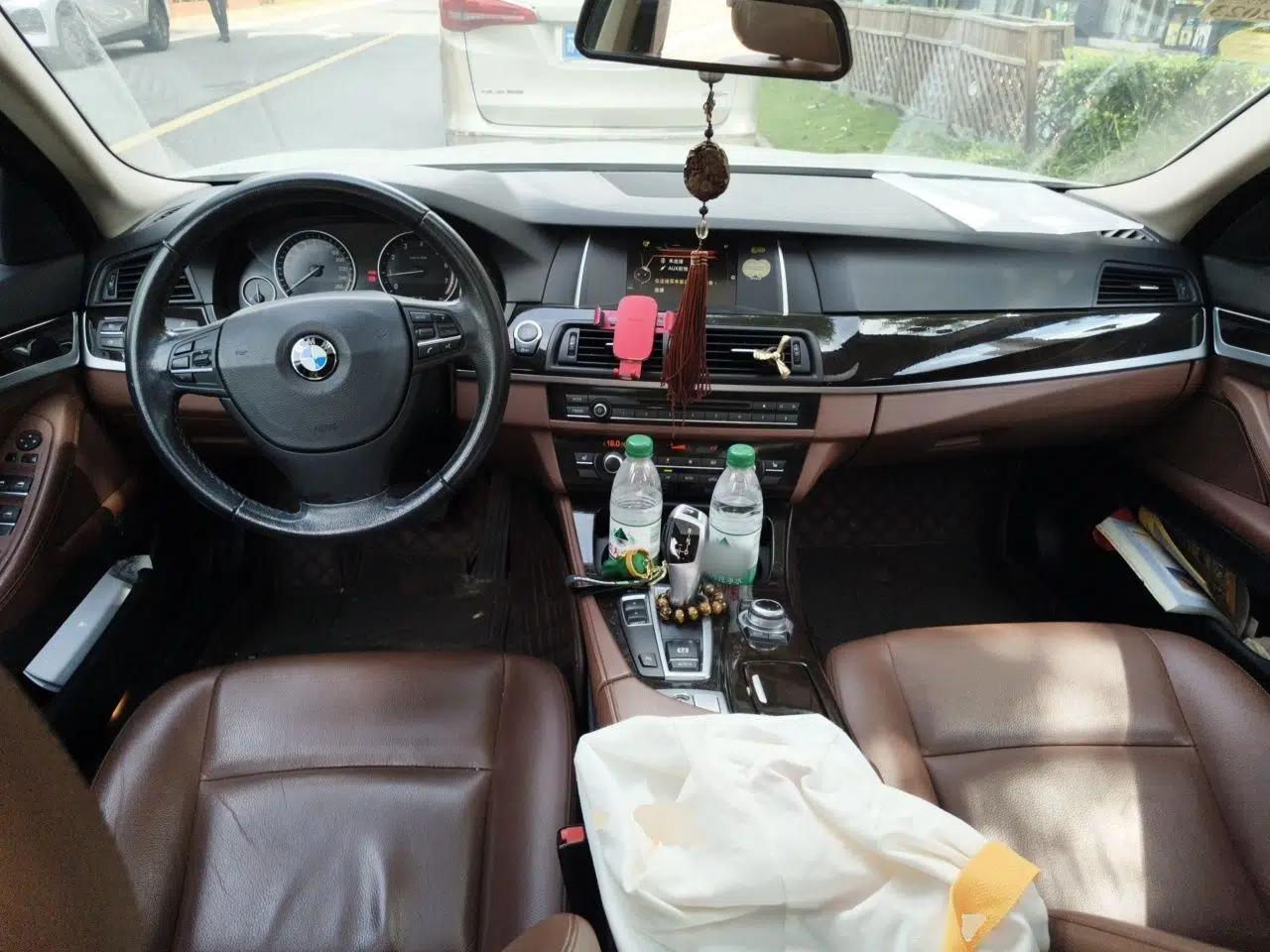 BMW 5 Series 2014 525Li Leading Model — миниатюра 9