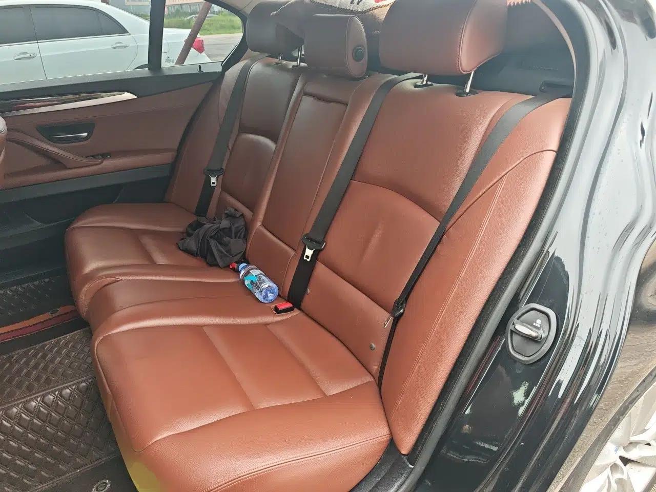 BMW 5 Series 2013 530Li Leading Model — миниатюра 17