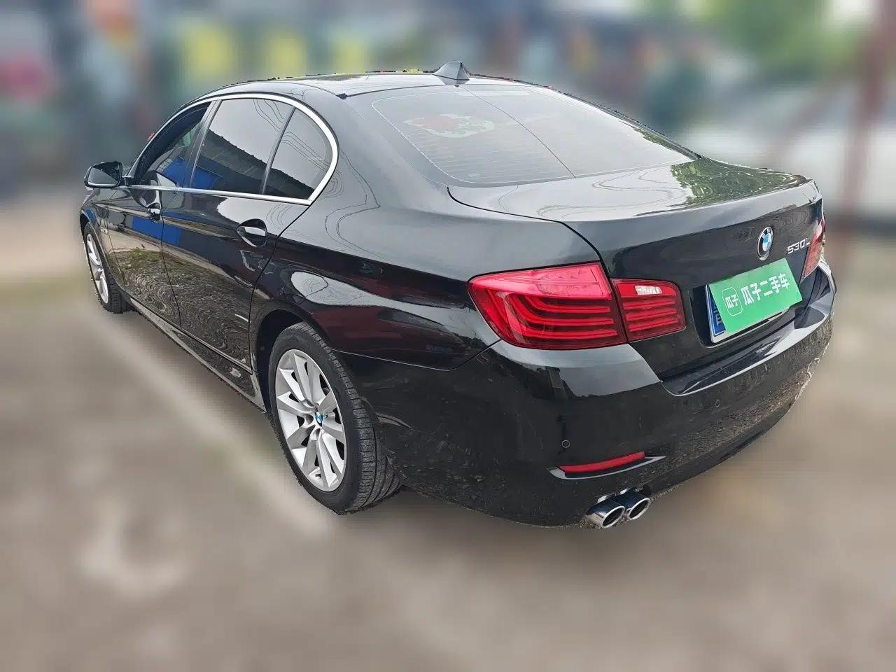 BMW 5 Series 2013 530Li Leading Model — миниатюра 4