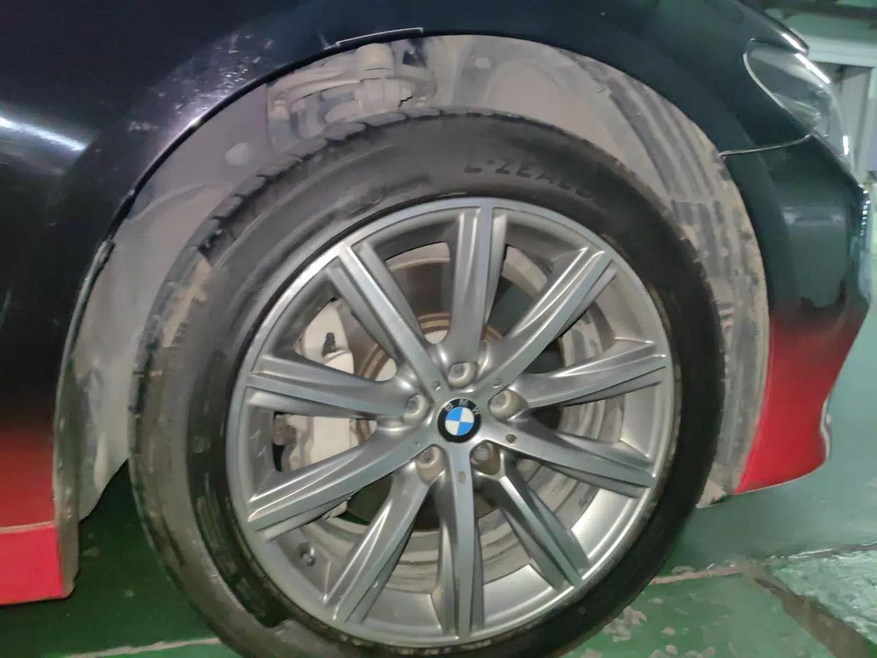 BMW 5 Series 2018 528Li Launch Special Edition — миниатюра 8