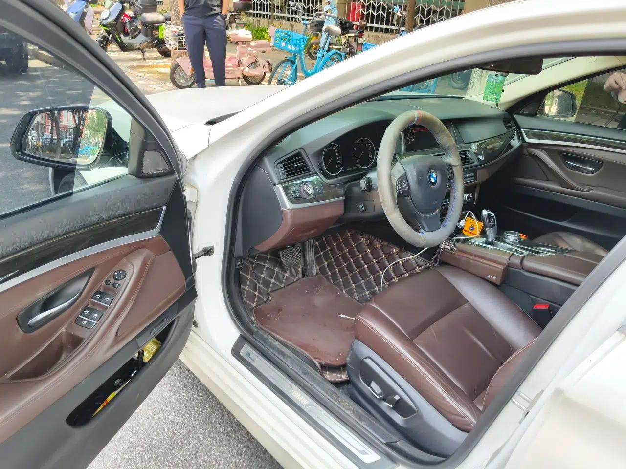 BMW 5 Series 2017 525Li Luxury Design Package — миниатюра 16
