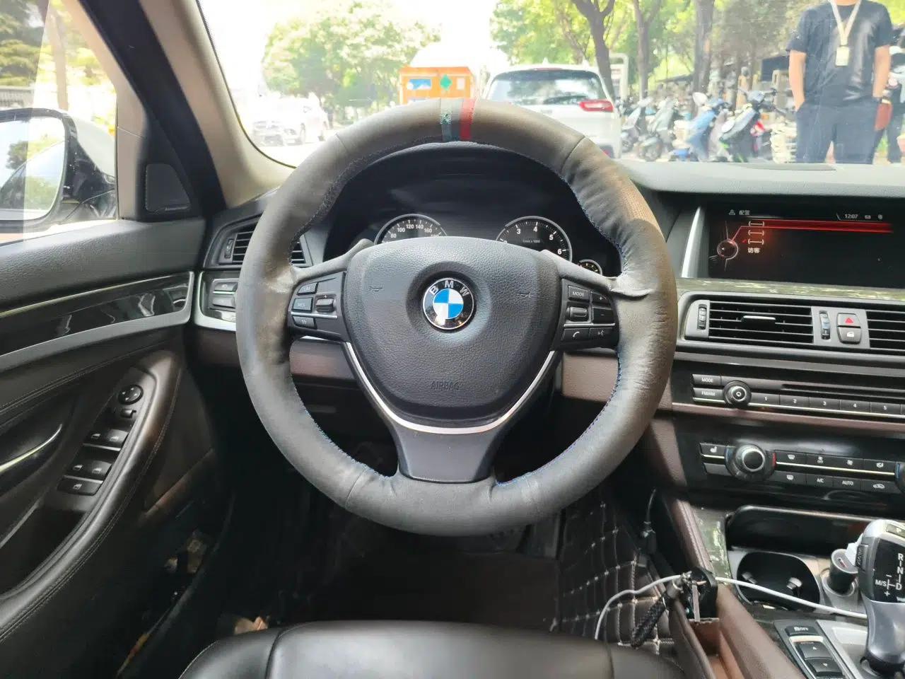 BMW 5 Series 2017 525Li Luxury Design Package — миниатюра 10
