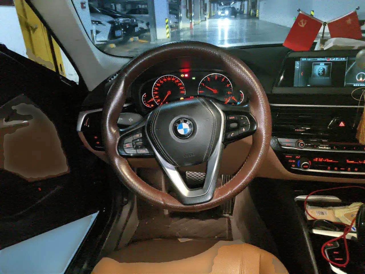 BMW 5 Series 2018 528Li Launch Special Edition — миниатюра 10