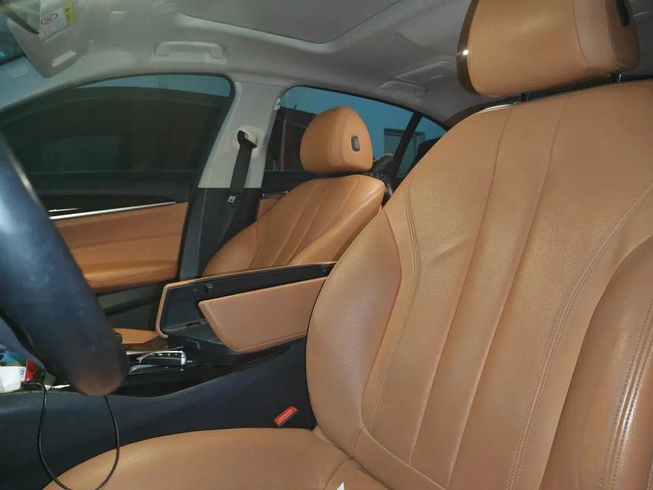BMW 5 Series 2018 528Li Launch Special Edition — миниатюра 15