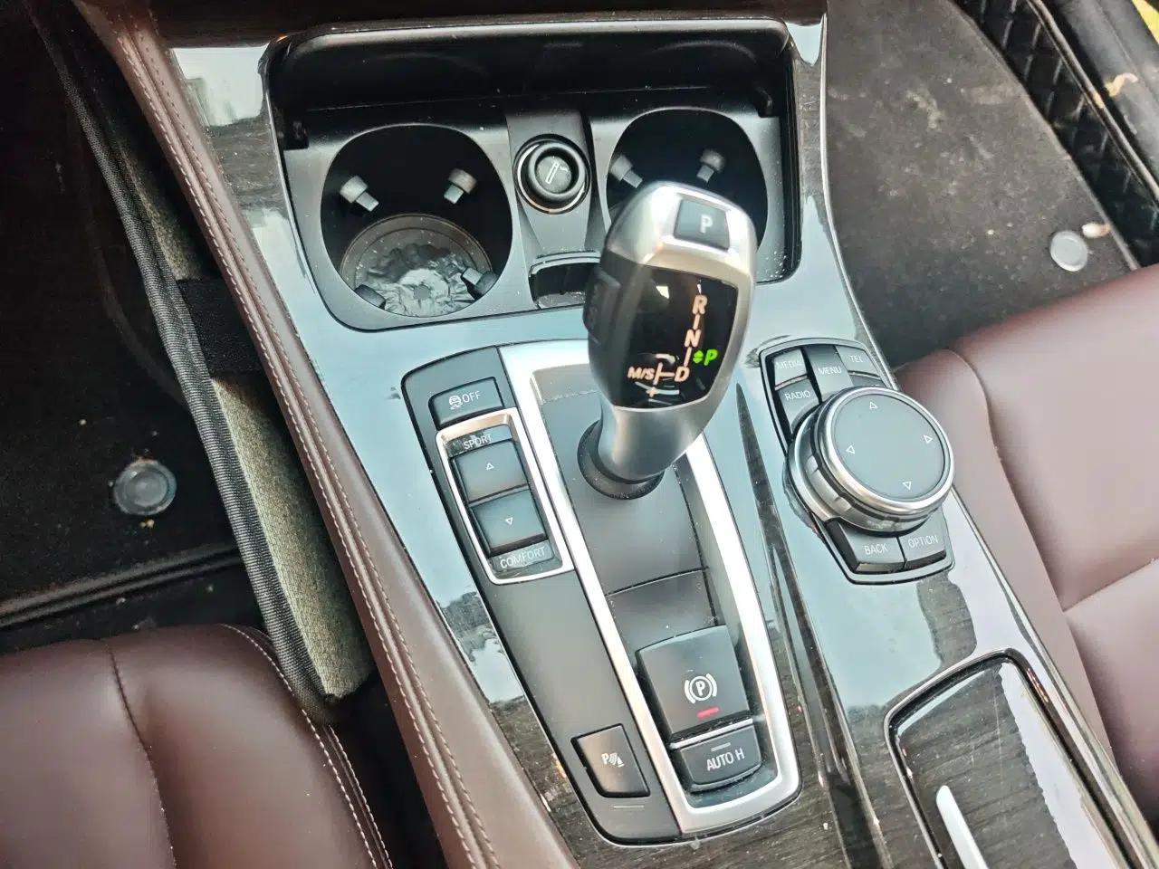 BMW 5 Series 2014 525Li Luxury Design Package — миниатюра 13
