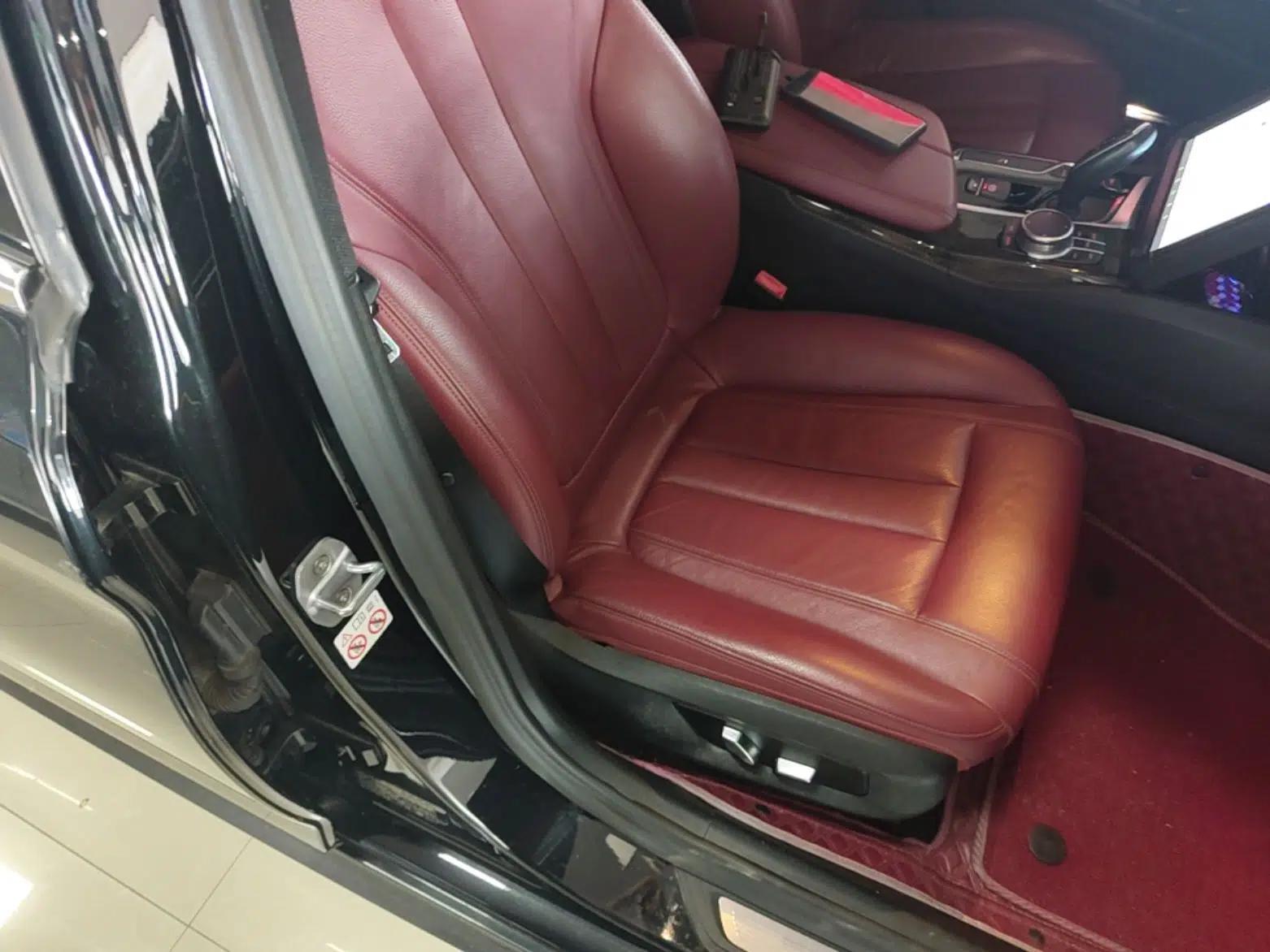 BMW 5 Series 2018 Restyled 530Li Leading Edition M Sport Package — миниатюра 19