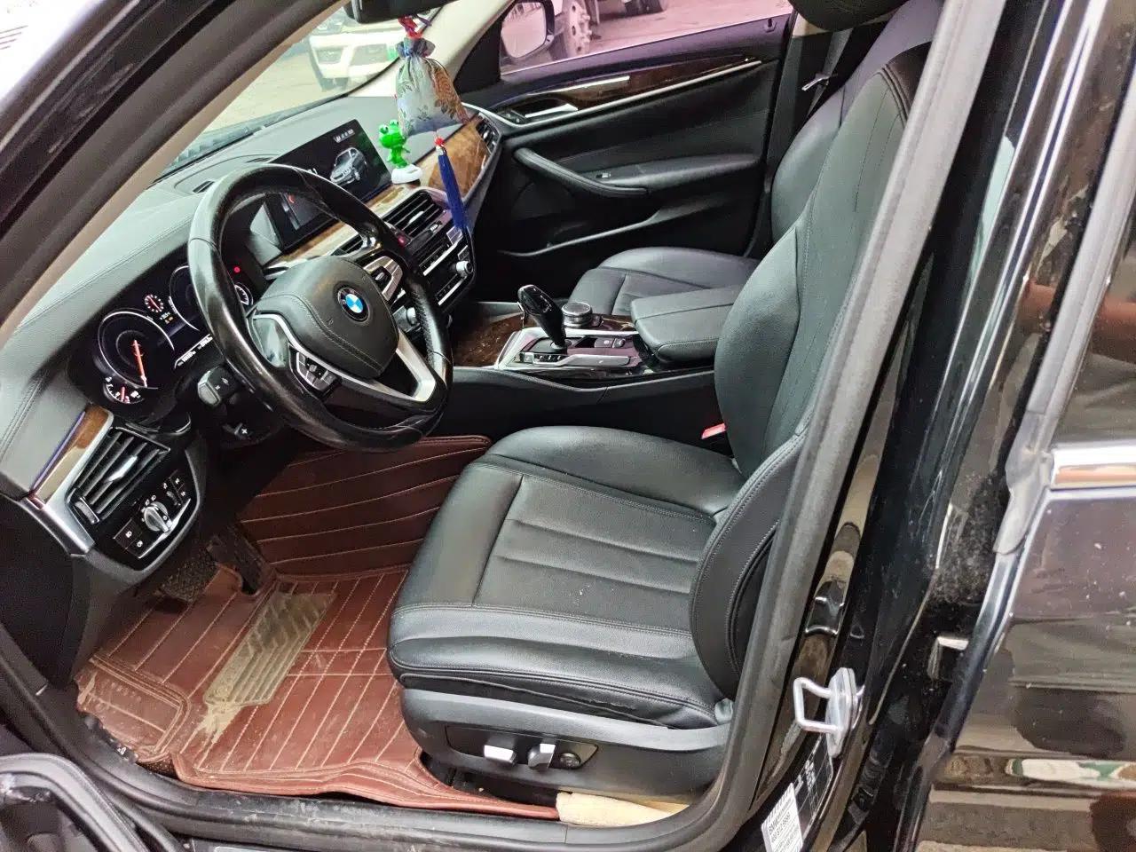 BMW 5 Series 2018 525Li Luxury Package — миниатюра 15