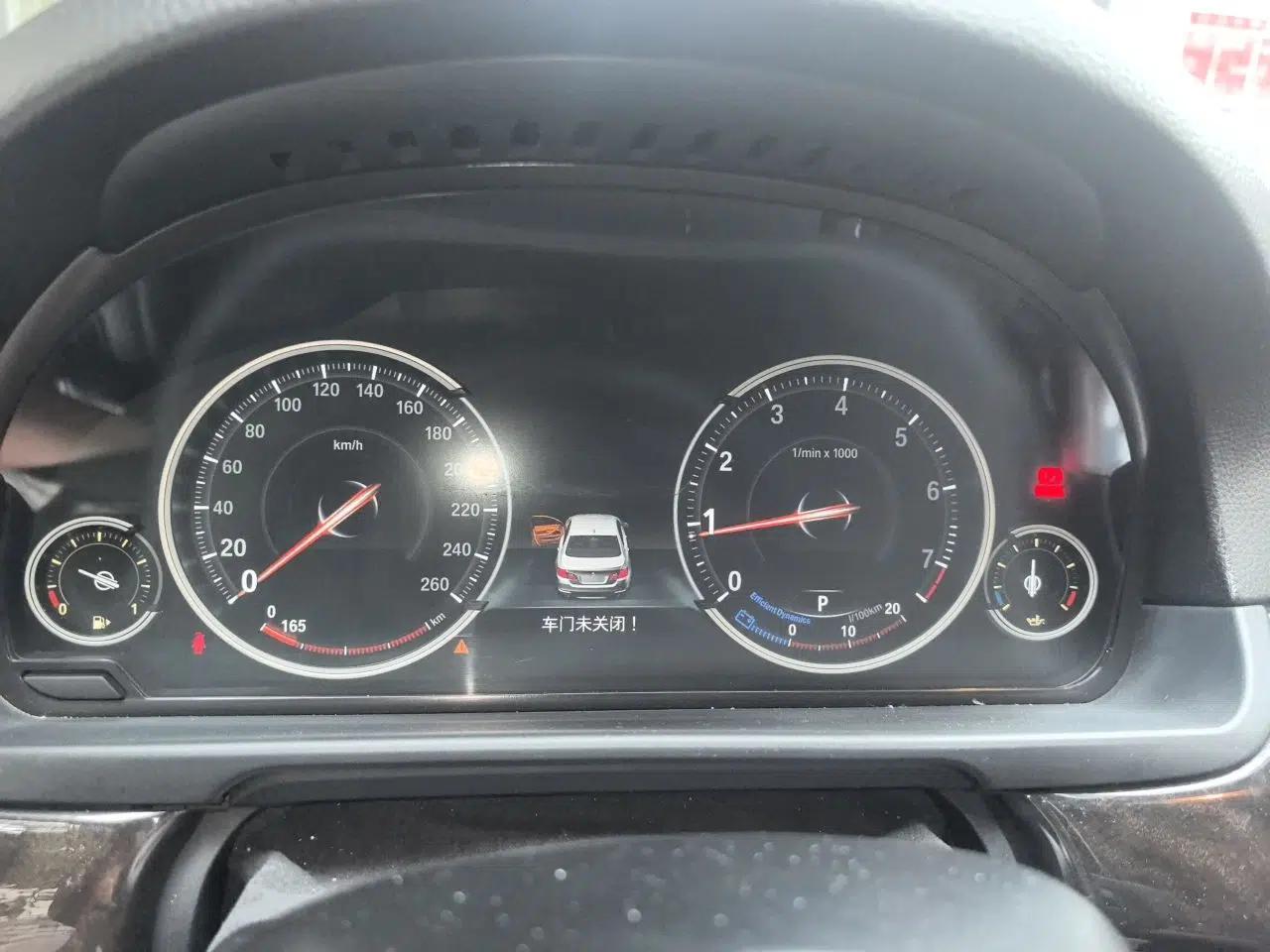 BMW 5 Series 2014 528Li Leading Model — миниатюра 11
