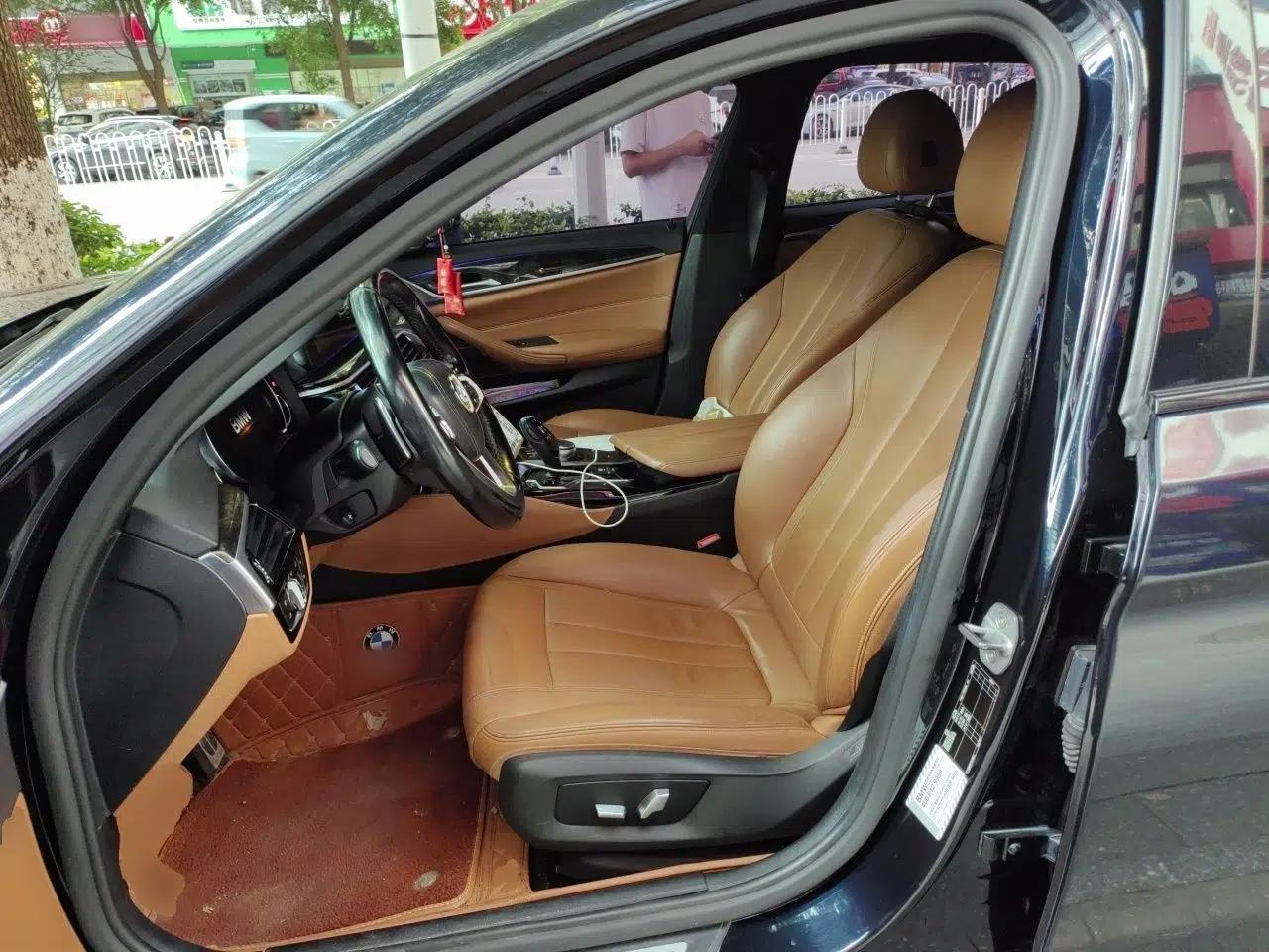 BMW 5 Series 2018 530Li Leading Model M Sport Package — миниатюра 15