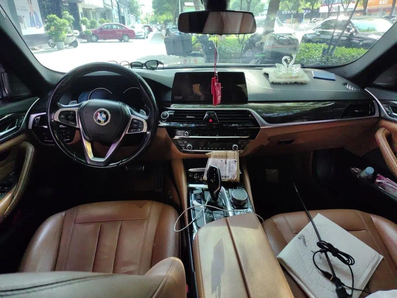 BMW 5 Series 2018 530Li Leading Model M Sport Package — миниатюра 9