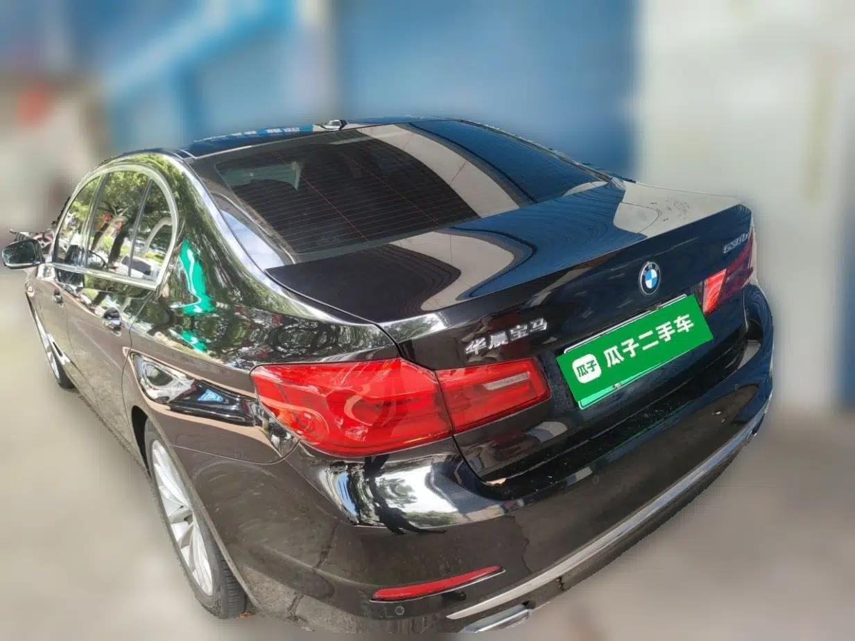 BMW 5 Series New Energy 2020 Mileage Upgrade Version 530Le Luxury Package — миниатюра 4