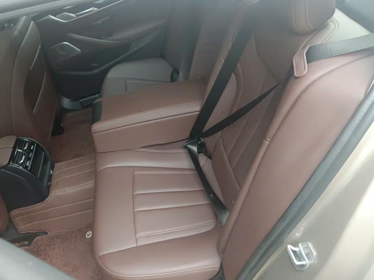 BMW 5 Series 2019 Facelifted 525Li Luxury Package — миниатюра 17