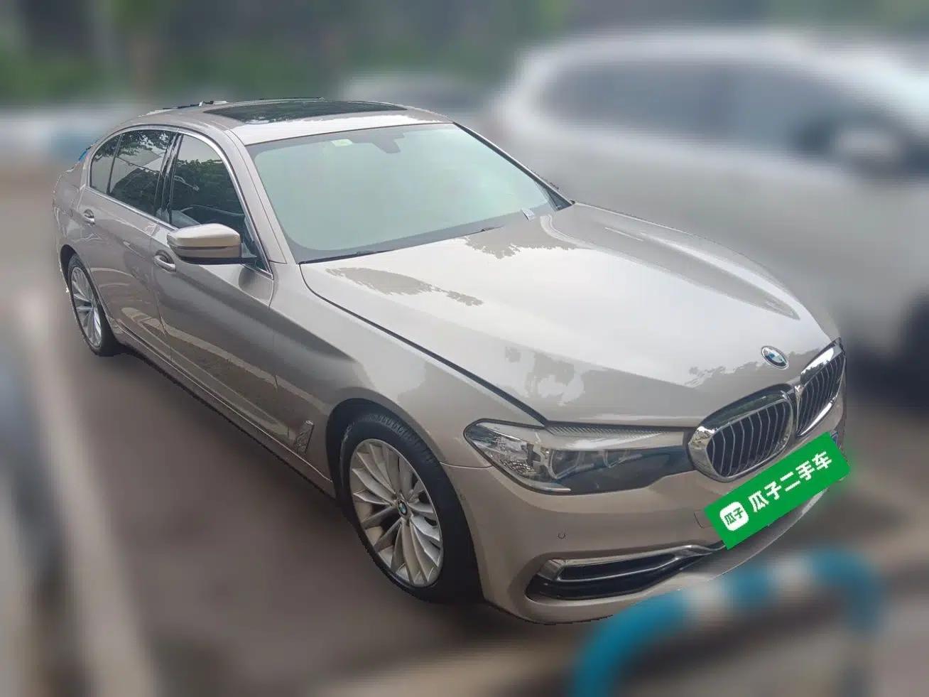 BMW 5 Series 2019 Facelifted 525Li Luxury Package — миниатюра 3