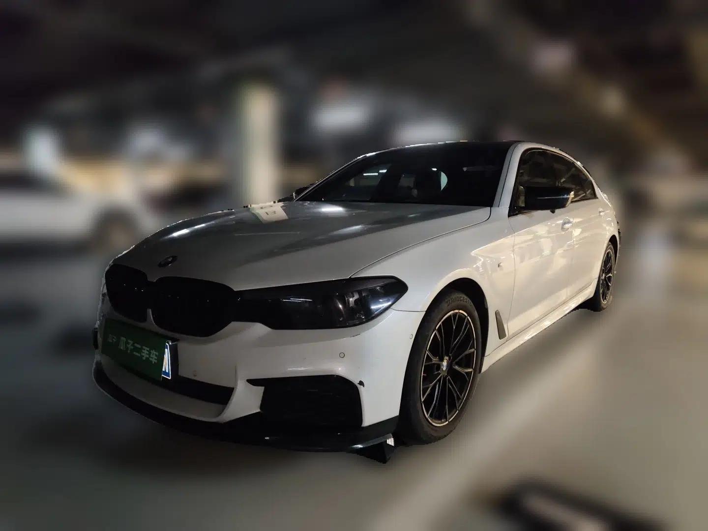 BMW 5 Series 2019 Restyled 525Li M Sport Package — миниатюра 1