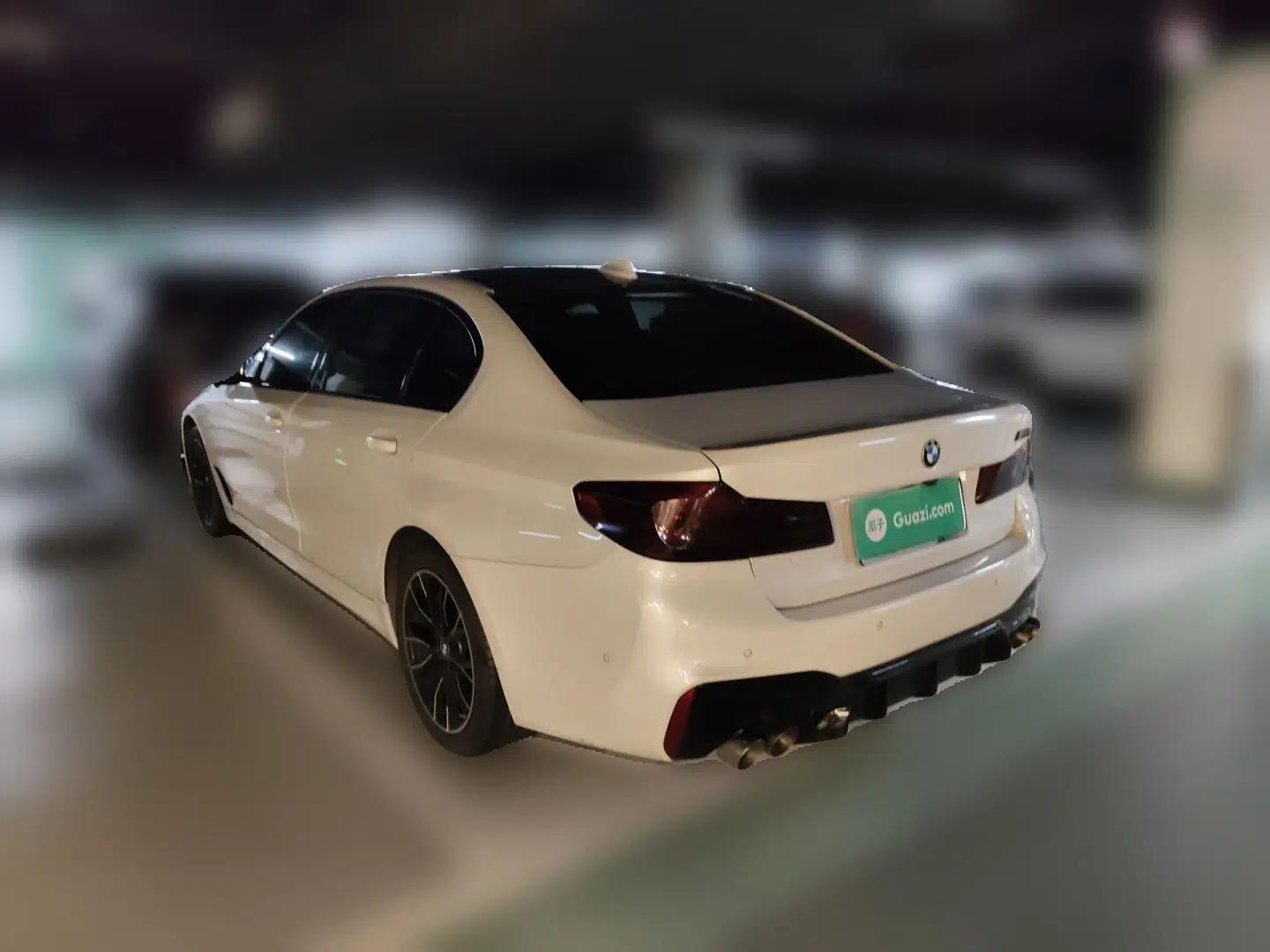 BMW 5 Series 2019 Restyled 525Li M Sport Package — миниатюра 4