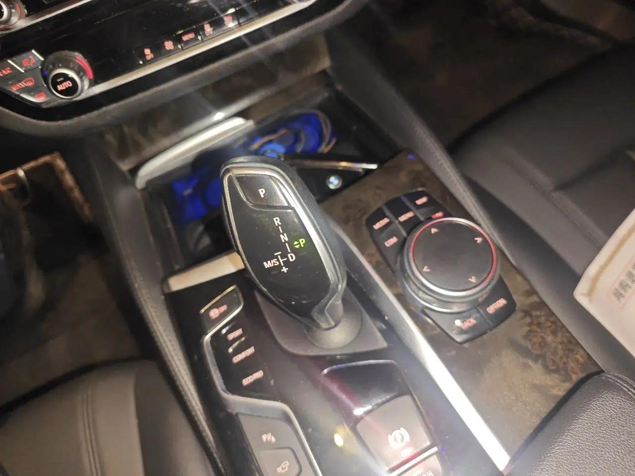 BMW 5 Series 2018 525Li M Sport Package — миниатюра 14