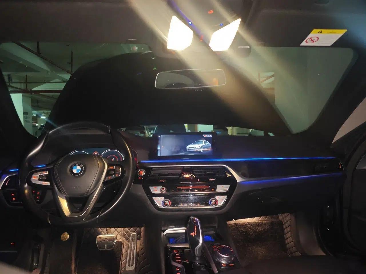 BMW 5 Series 2018 525Li M Sport Package — миниатюра 9