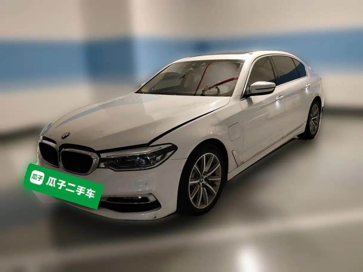 BMW 5 Series New Energy 2019 530Le Luxury Package — миниатюра 1